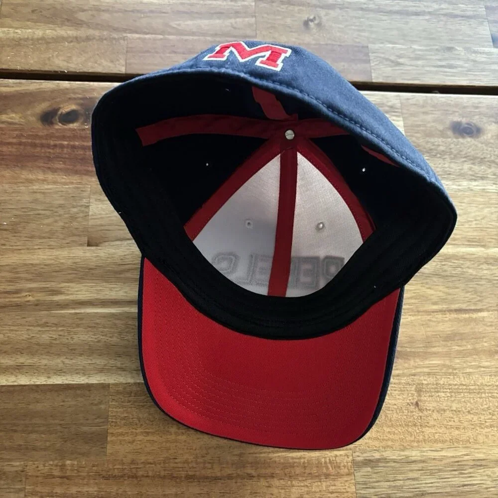 Nike Ole Miss Rebels Hat Cap NCAA‎ Blue Red NON Adjustable Sporty Gym Athleisure